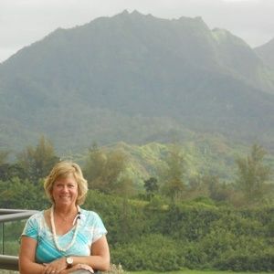 Meet your Posher, Linda